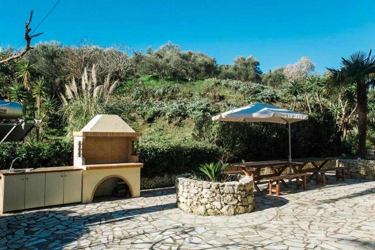 Ionian Escape Seaview Apartments Μεσογγή Εξωτερικό φωτογραφία