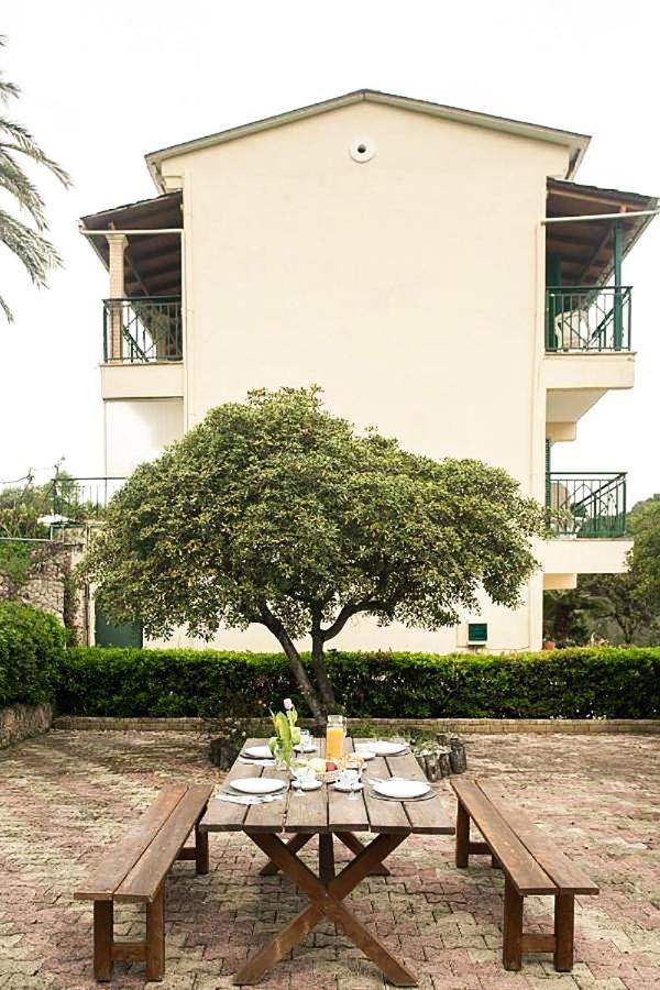 Ionian Escape Seaview Apartments Μεσογγή Εξωτερικό φωτογραφία